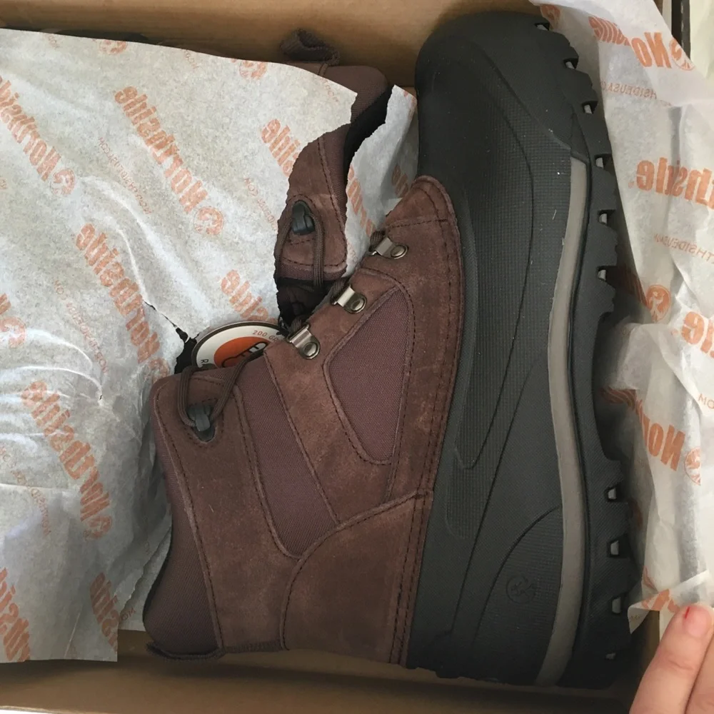 NEW Northside Tundra Men’s Winter Leather Polar Hiking Snow Boots